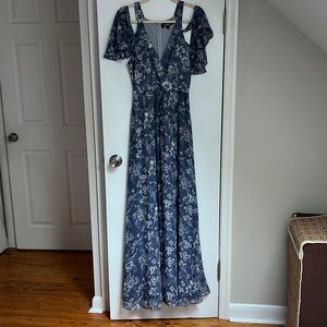 Lulus floral cold shoulder dress, size small
